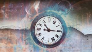 Een zakhorloge met blauw/paarse gloed op een grijzige achtergrond